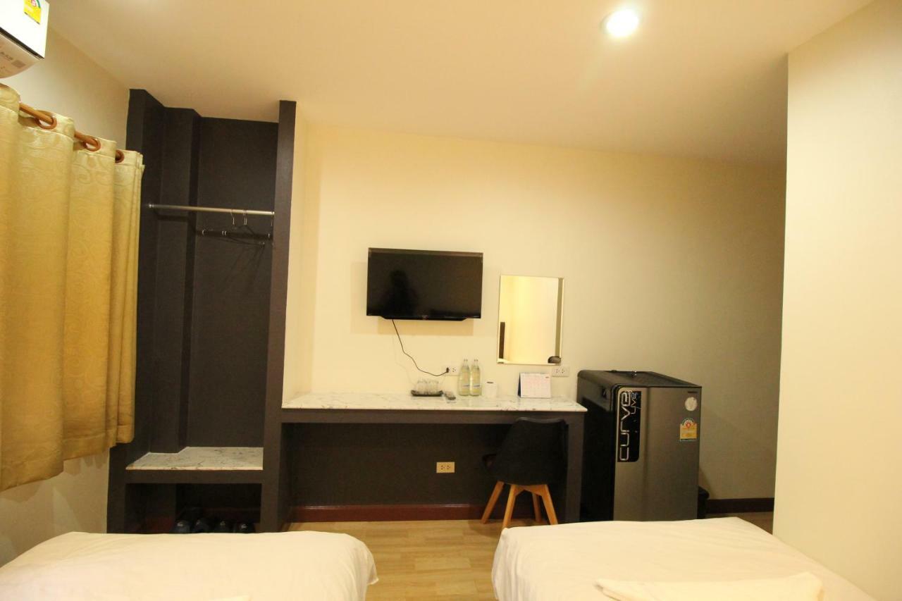 Chaiwat Guesthouse Bangkok Eksteriør billede